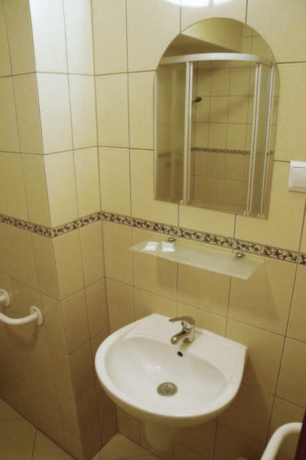 Hotel Iskra Rzeszow Luaran gambar